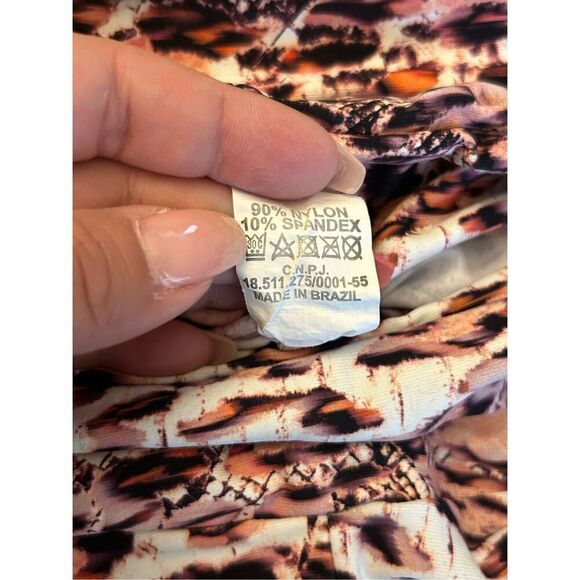 LiCi Fit Workout Set in Safari LS Crop top and shorts size M/L Scrunch Butt Leop - Picture 15 of 15